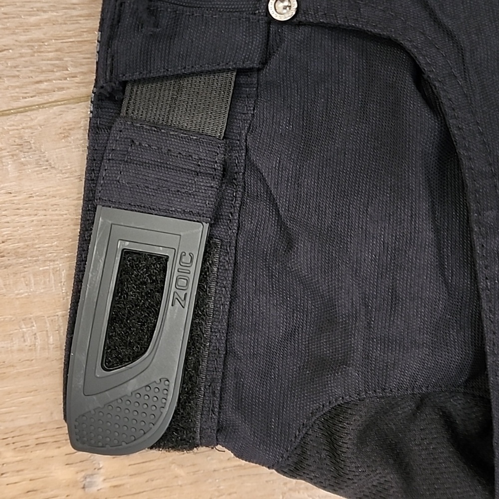 Zoic Ether Shell Bike Shorts Mountain Biking Outdoor Shell Only Men's size 2XL - Picture 3 of 9